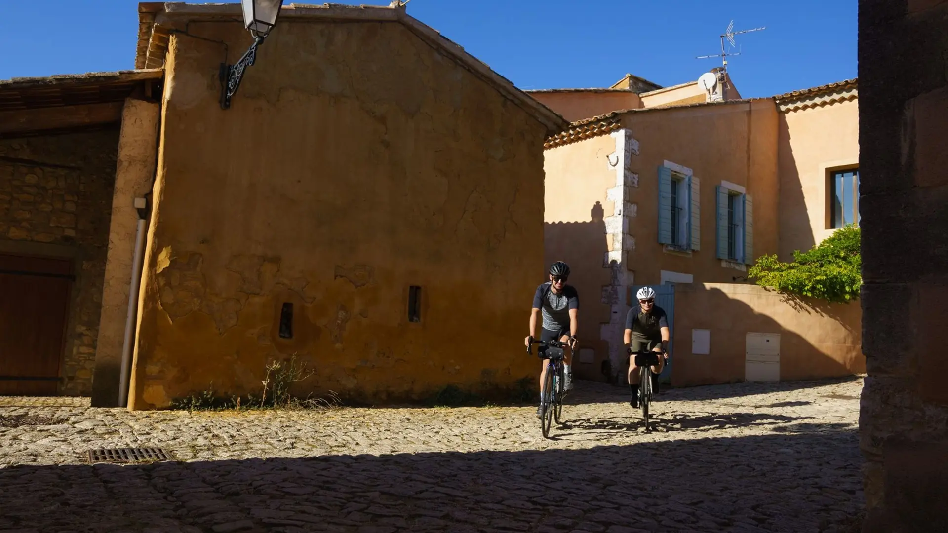 Ruelles du village de Gargas