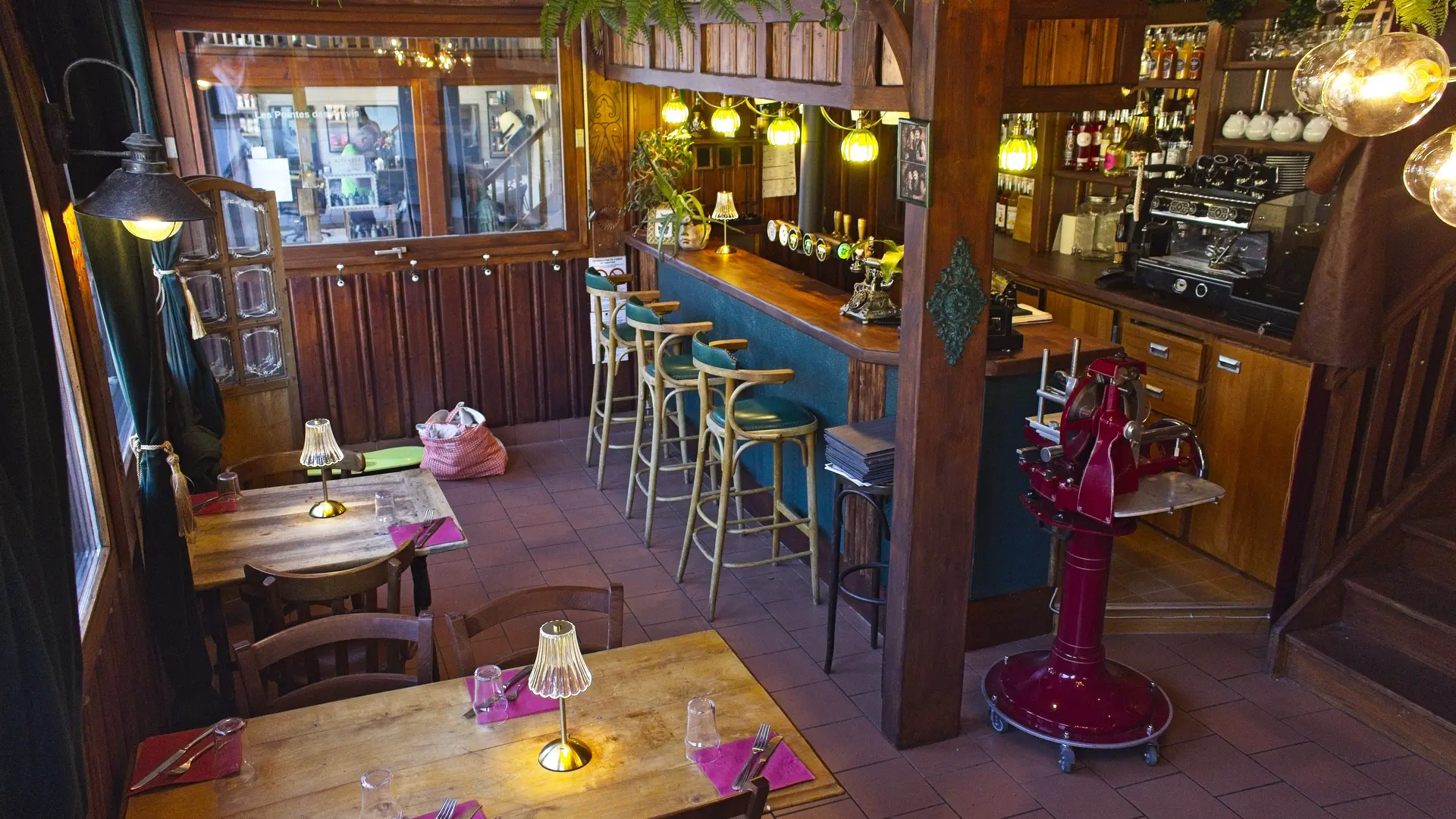 Intérieur du restaurant