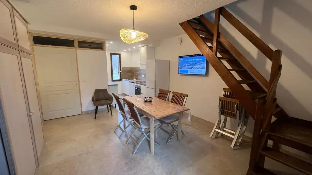 Gîte rénové de Pompiéry_Seyne