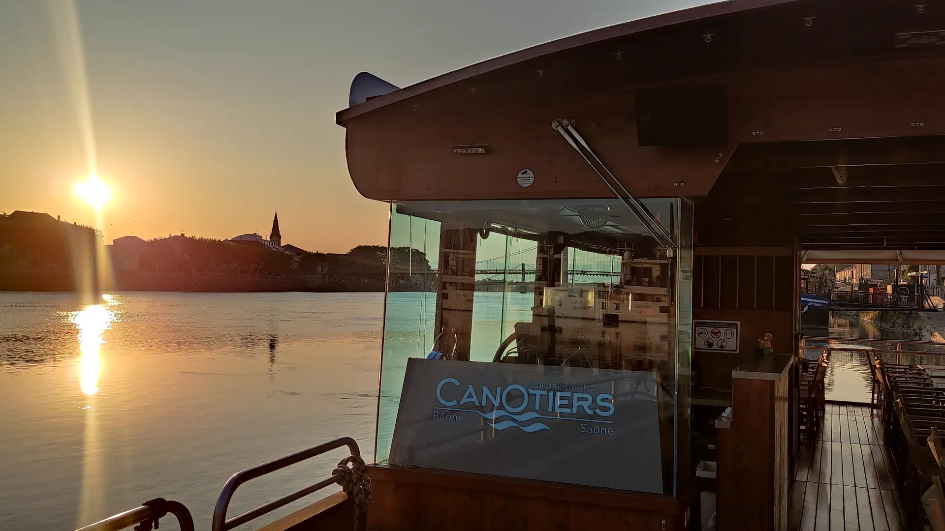 La Compagnie des Canotiers - Sunset tour