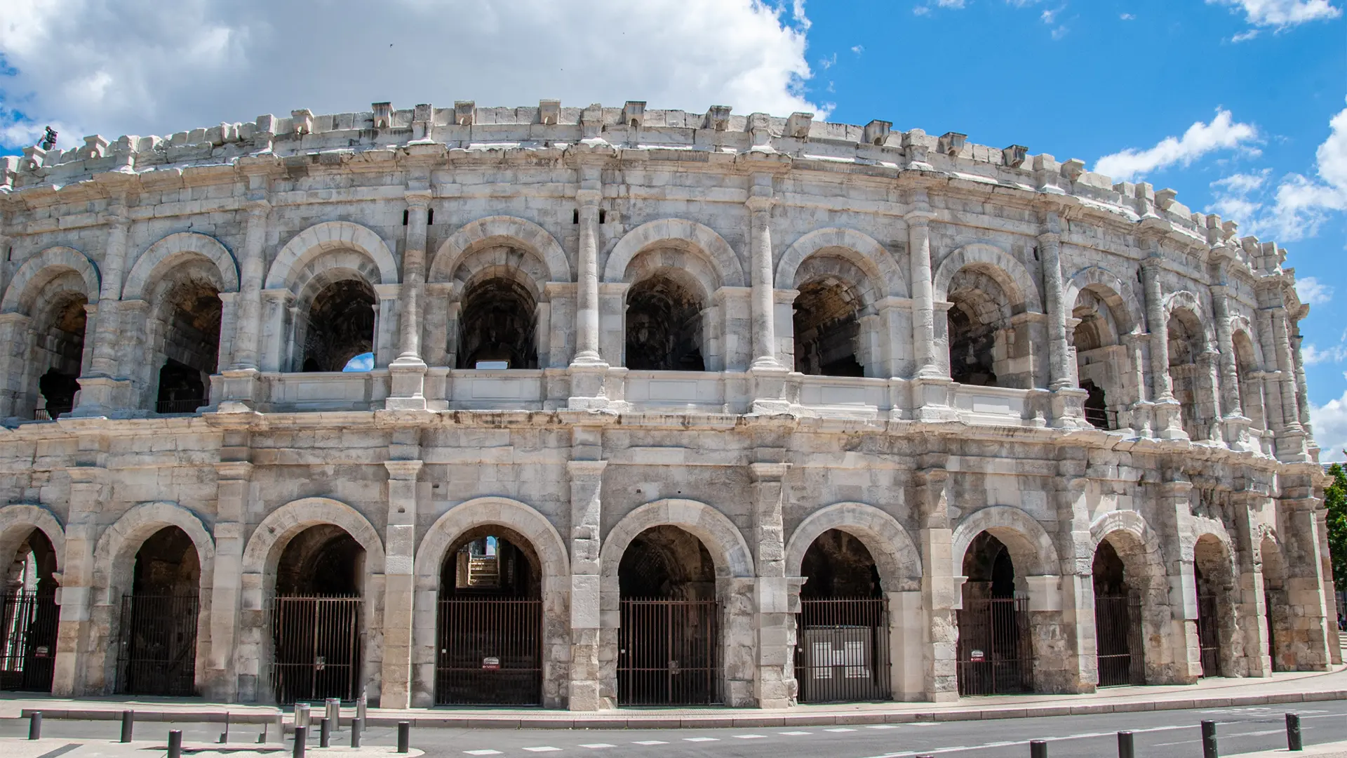 Vue extérieur Arènes de Nîmes