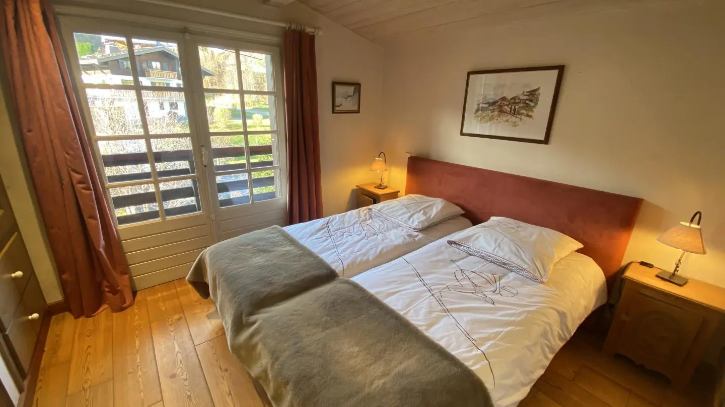 Chambre 2 lits 80x190, accès balcon nord-ouest