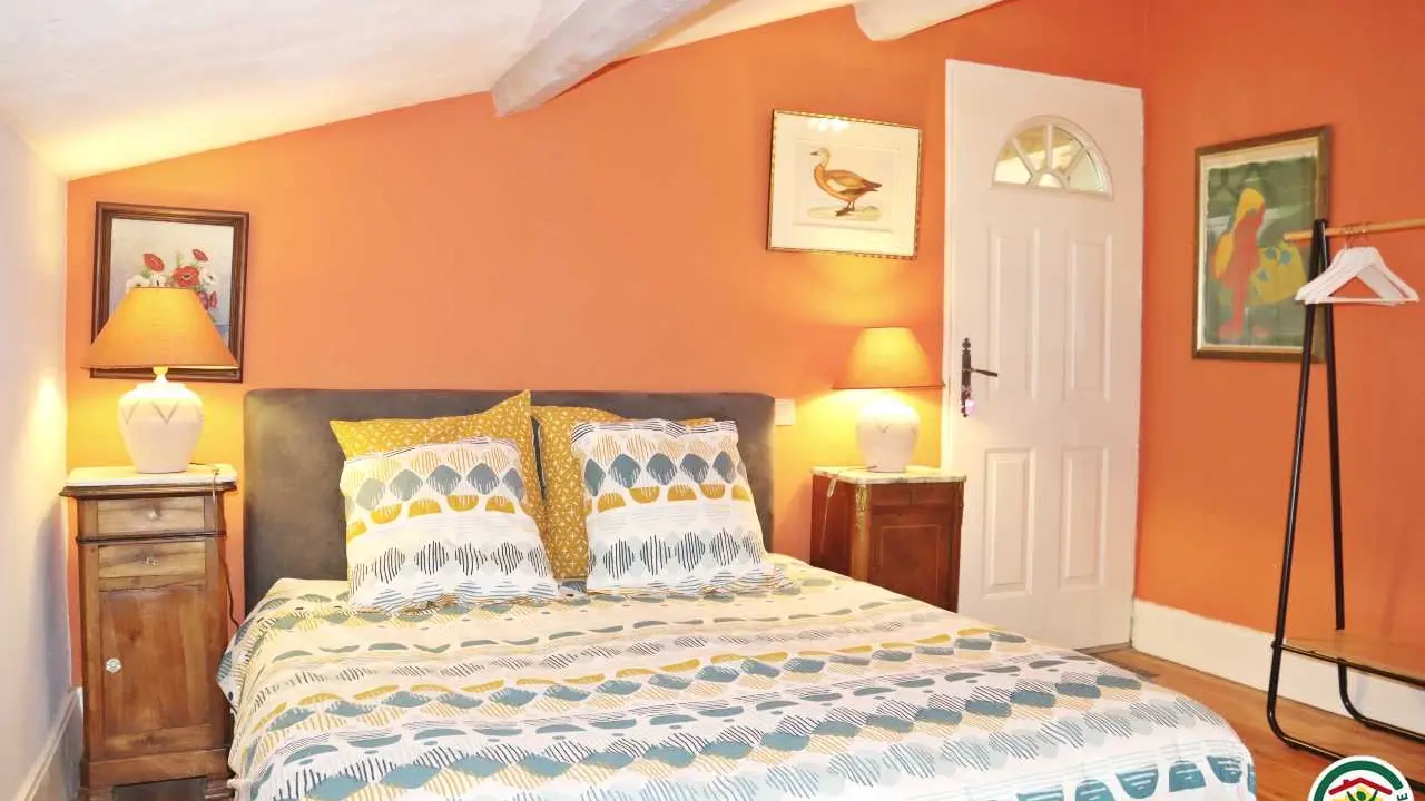 Chambre ARDECHE : lit 160x200cm (1er étage)