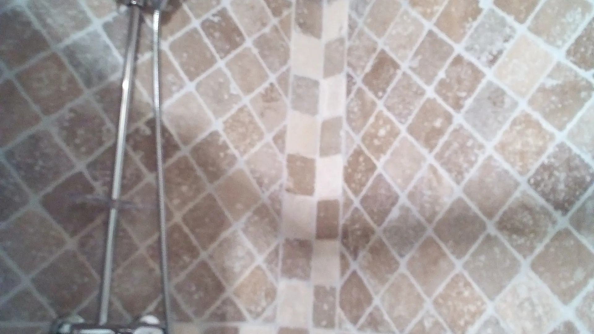 Douche du 1er étage