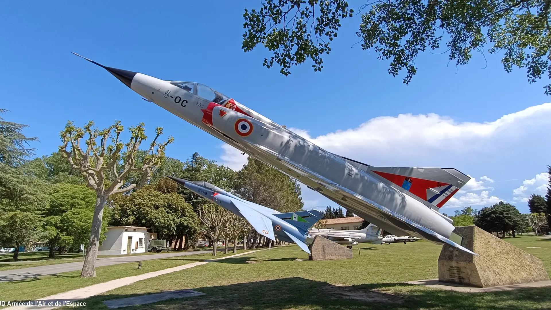Musée de la B.A 115 : Espace Muséal Caritat_Orange