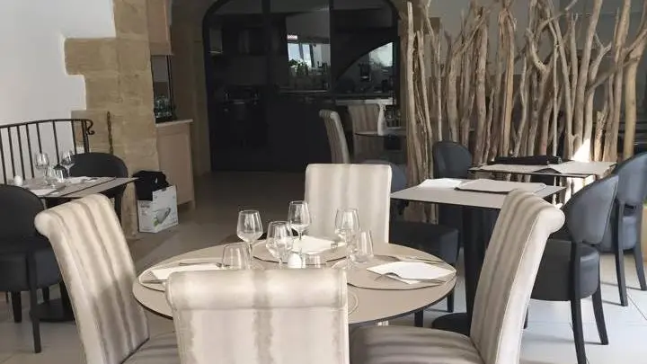 Salle de restauration  intérieure