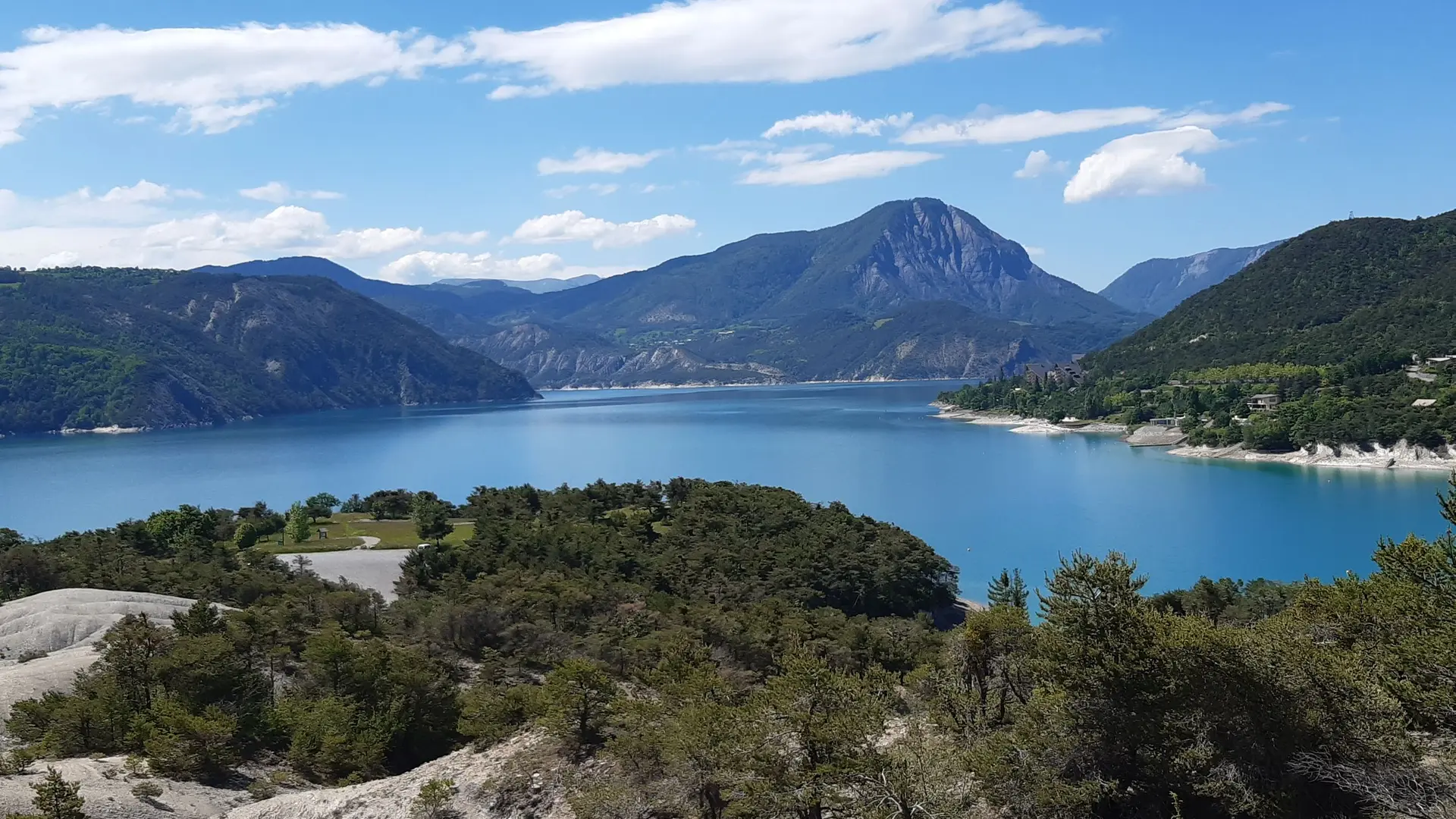 Sur les hauteurs de Trémouilles