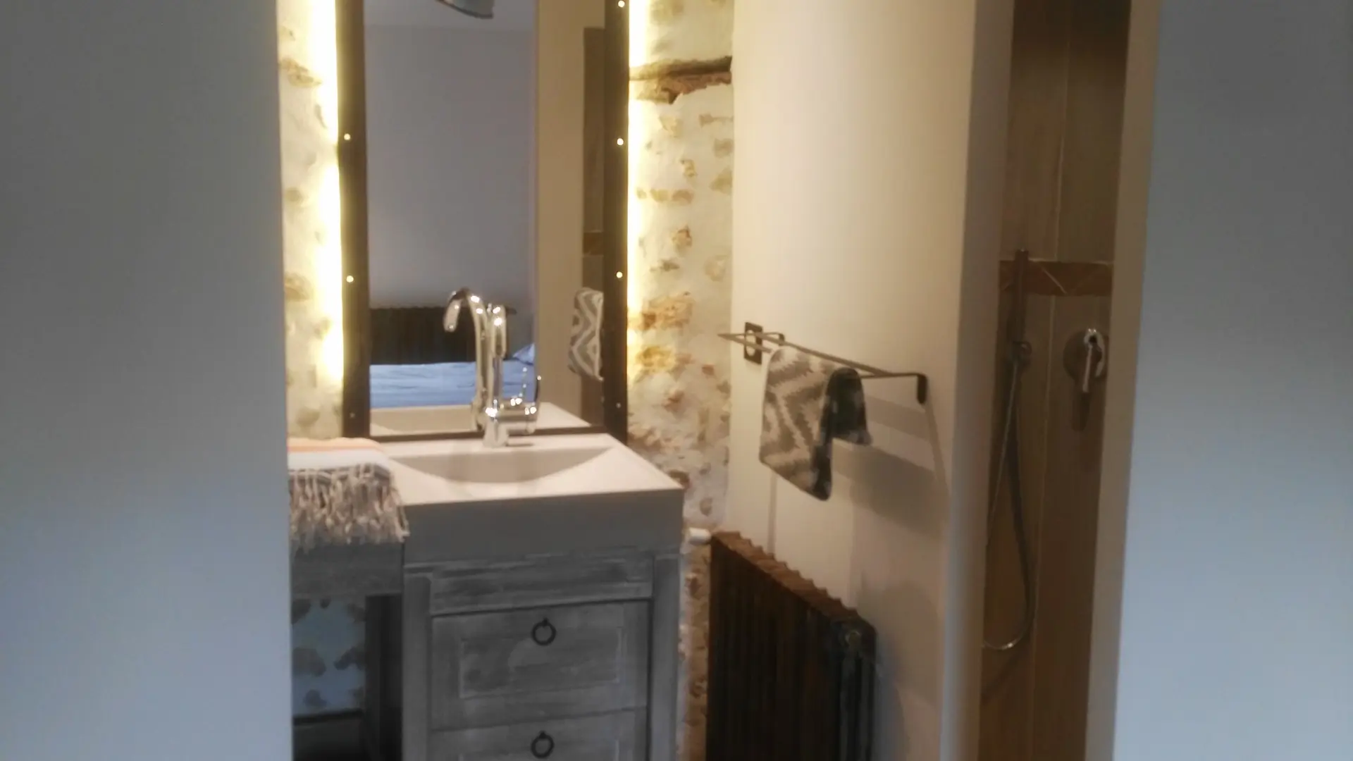 Le Grand Chêne Terracotta