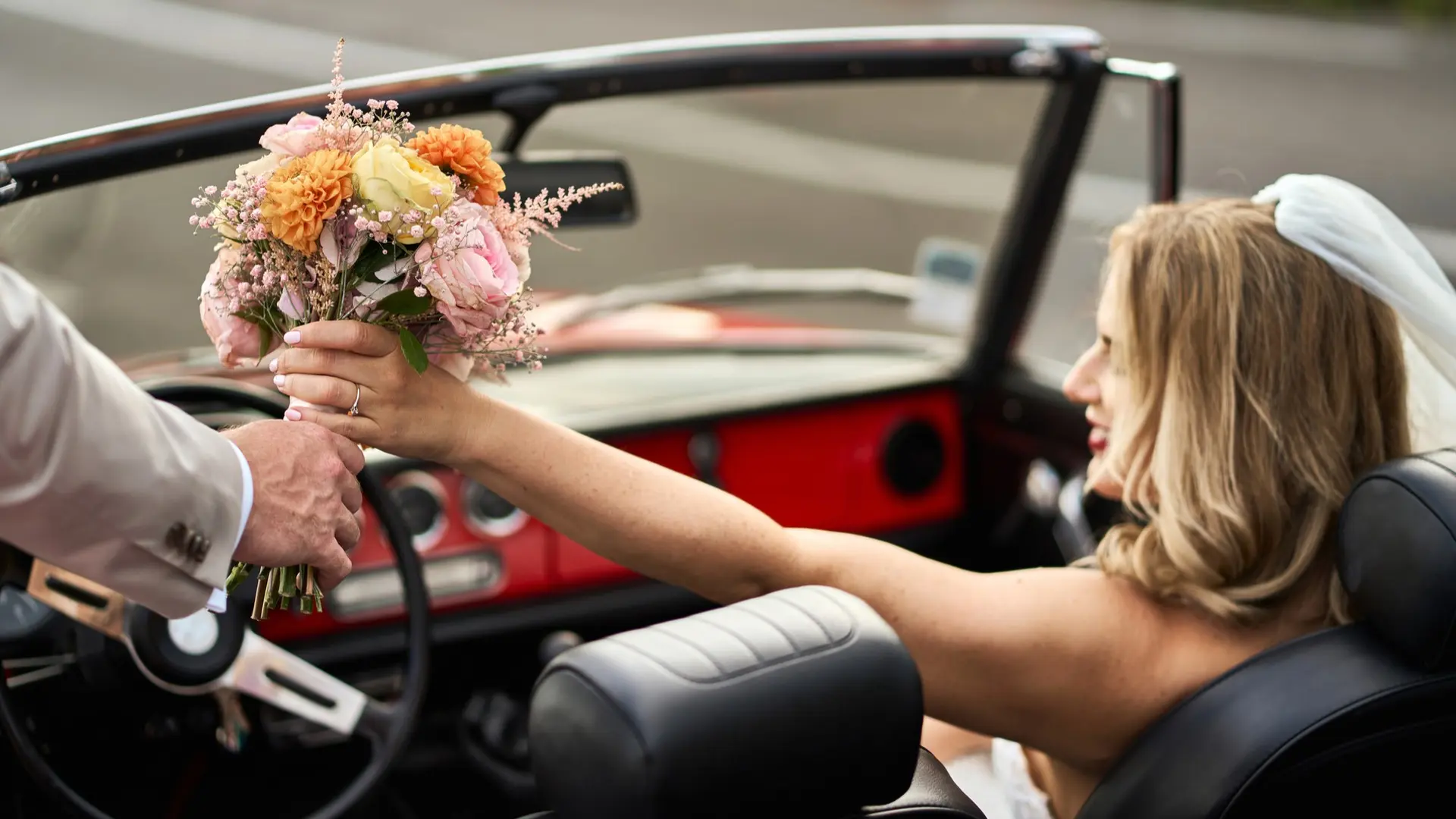 Louer une voiture de collection pour votre mariage