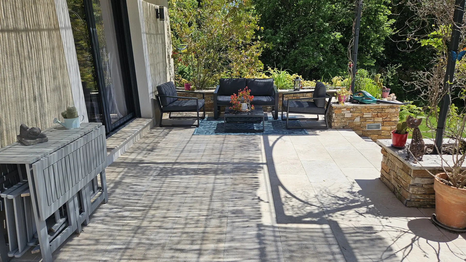 Meublé Jacquot Bernard_La Tour-d'Aigues