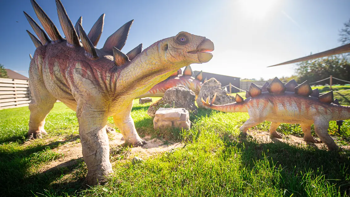 Paléopolis, la colline aux dinosaures_Gannat