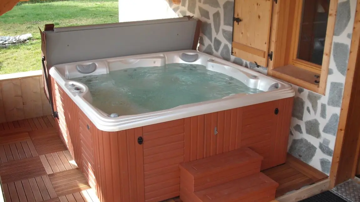 Jacuzzi