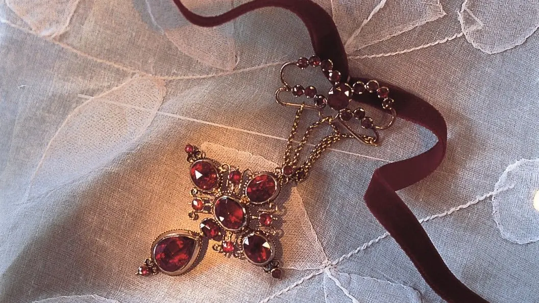 Découverte du musée du Costume et du Bijou