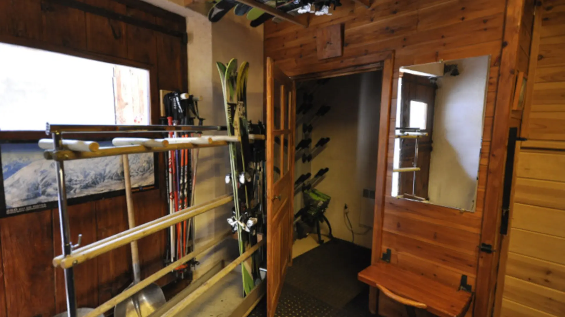 4-pieces-maison-vallon-local-skis-serre-chevalier-villeneuve