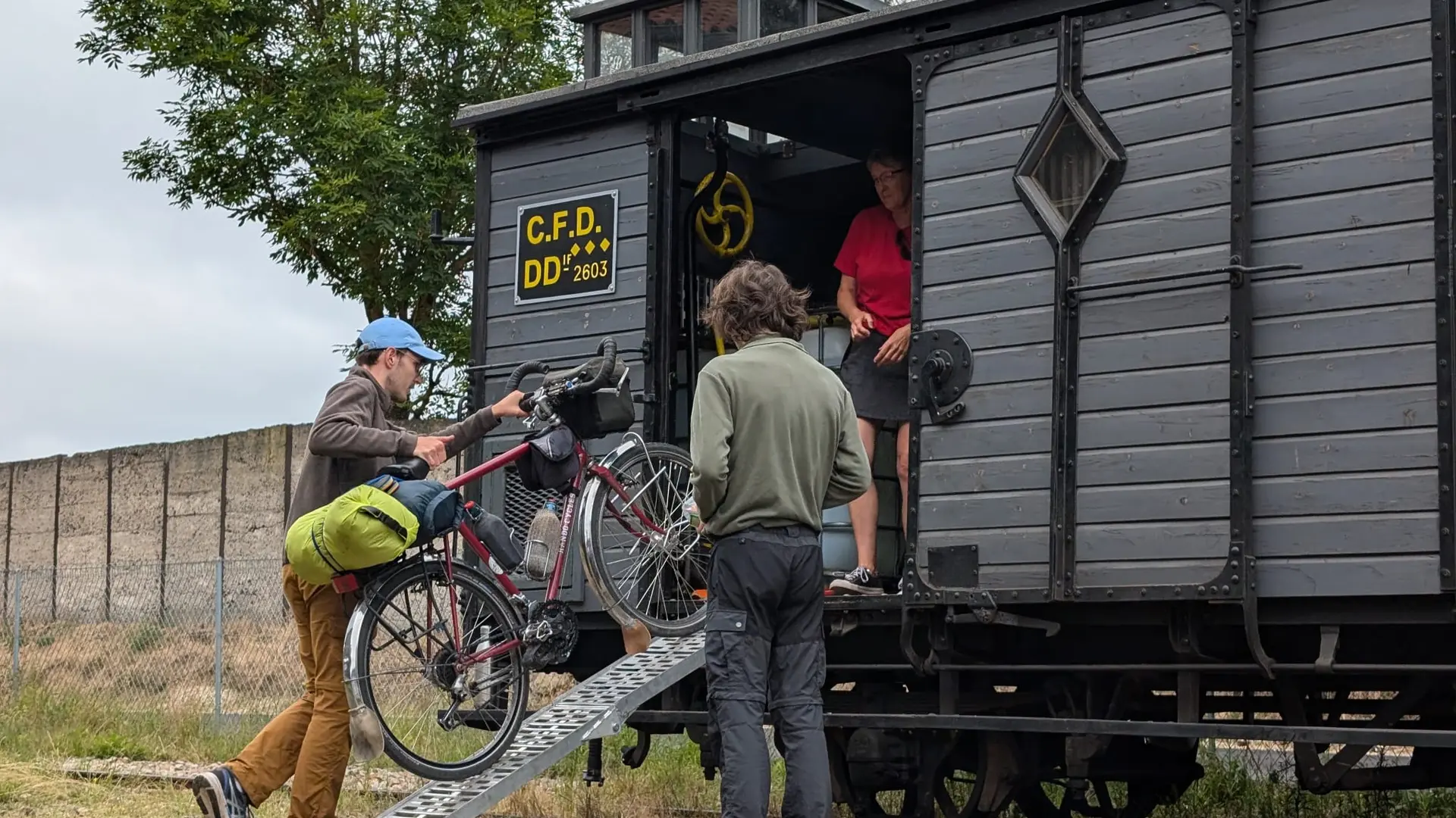 Embarquement vélo gare de Raucoules