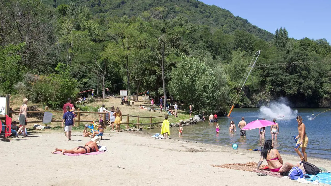 plage de la base nautique