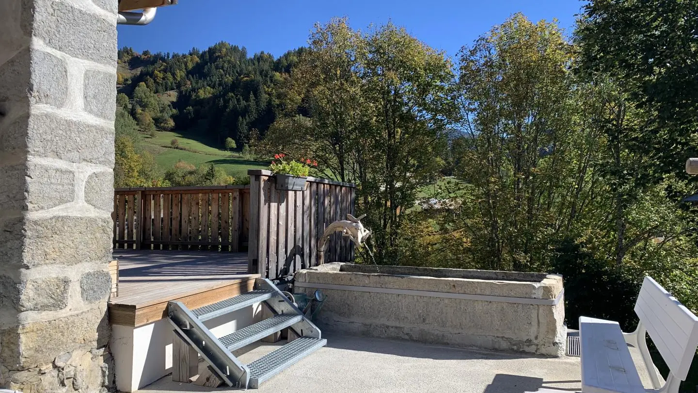 ACCES A L'APPARTEMENT PAR SA TERRASSE PRIVATIVE