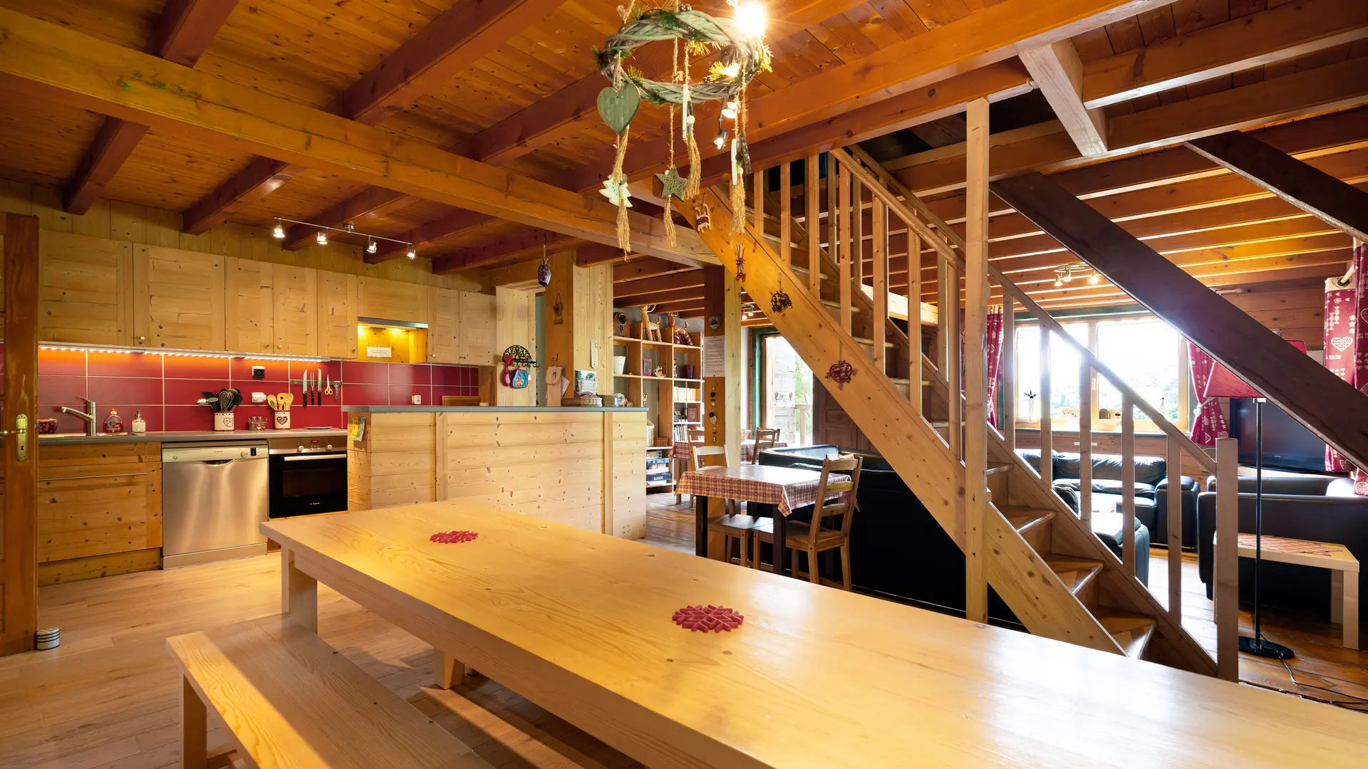 Une grande table conviviale