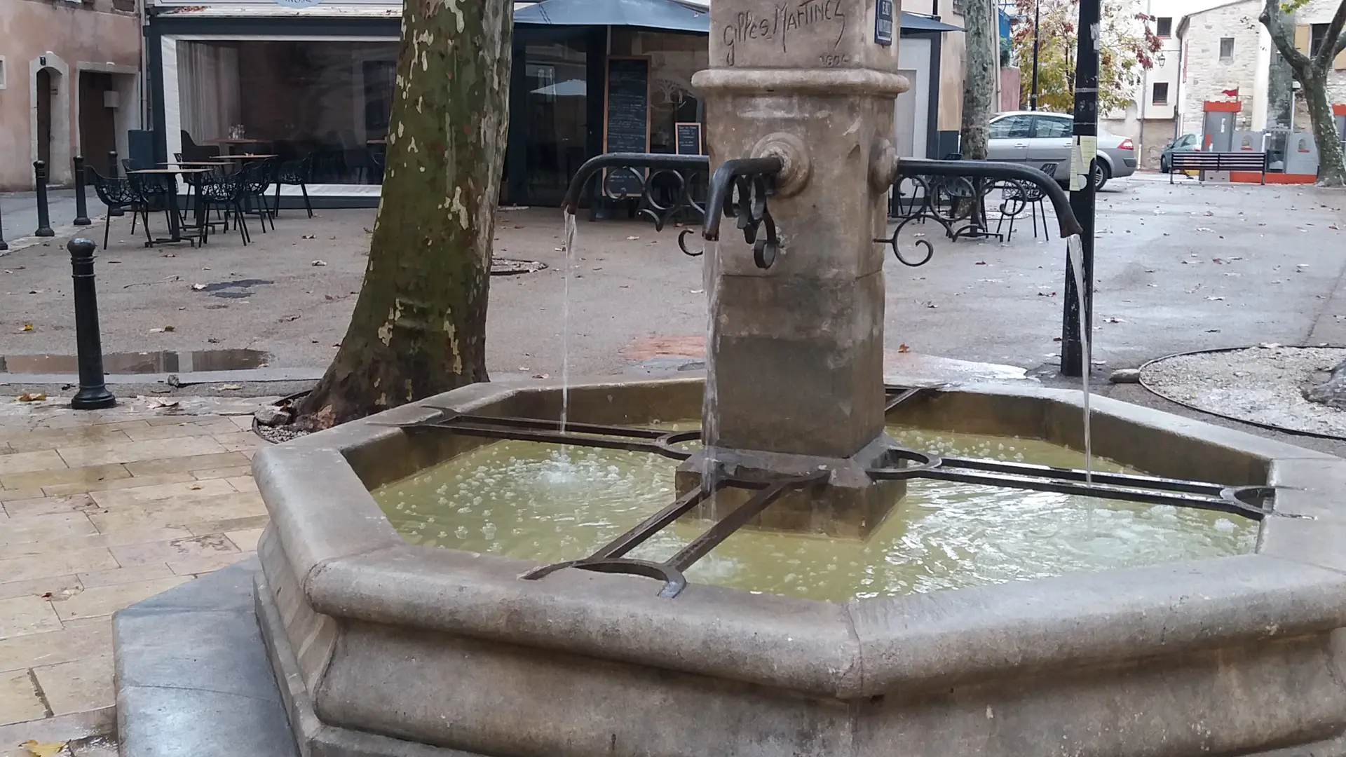 Fontaine place Marcel Pagnol