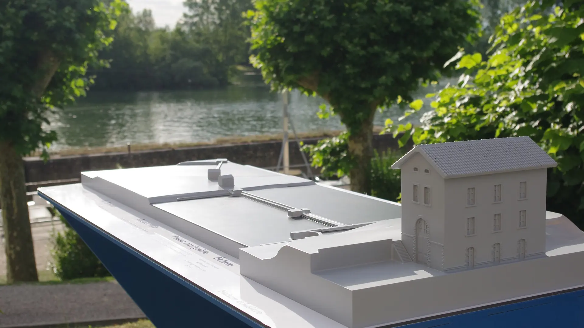 Maquette