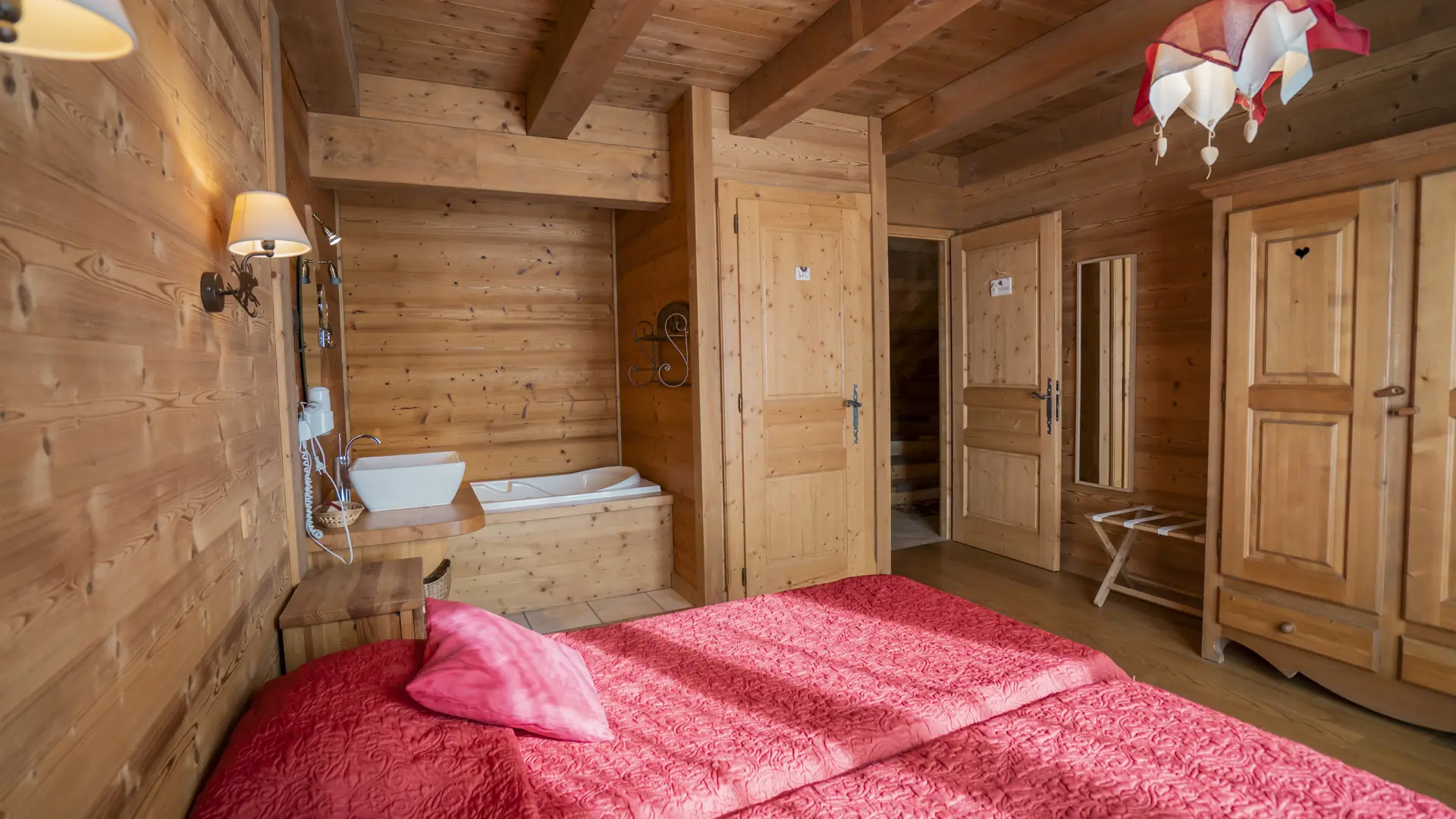 Chambre avec salle de bains