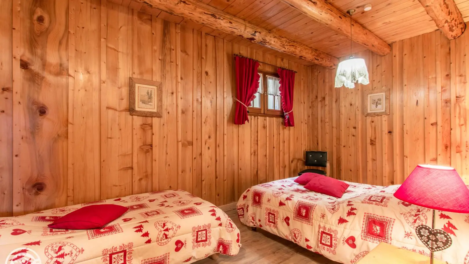 Chambre 1 (lit de 140x190 plus lit appoint 90x190)