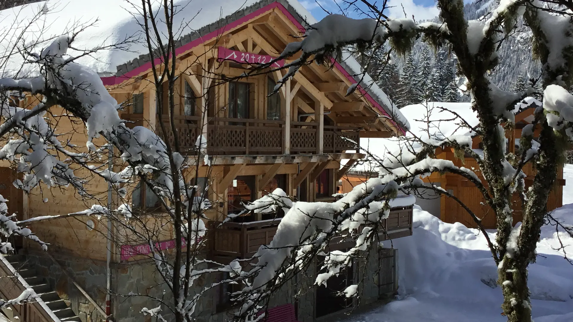 Chalet extérieur hiver