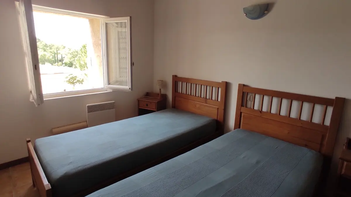 Domaine du Chêne Vert - Gîte La Bergerie - Deuxième chambre enfants