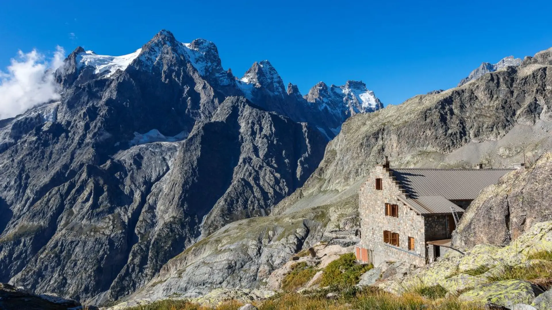 Le refuge du glacier Blanc