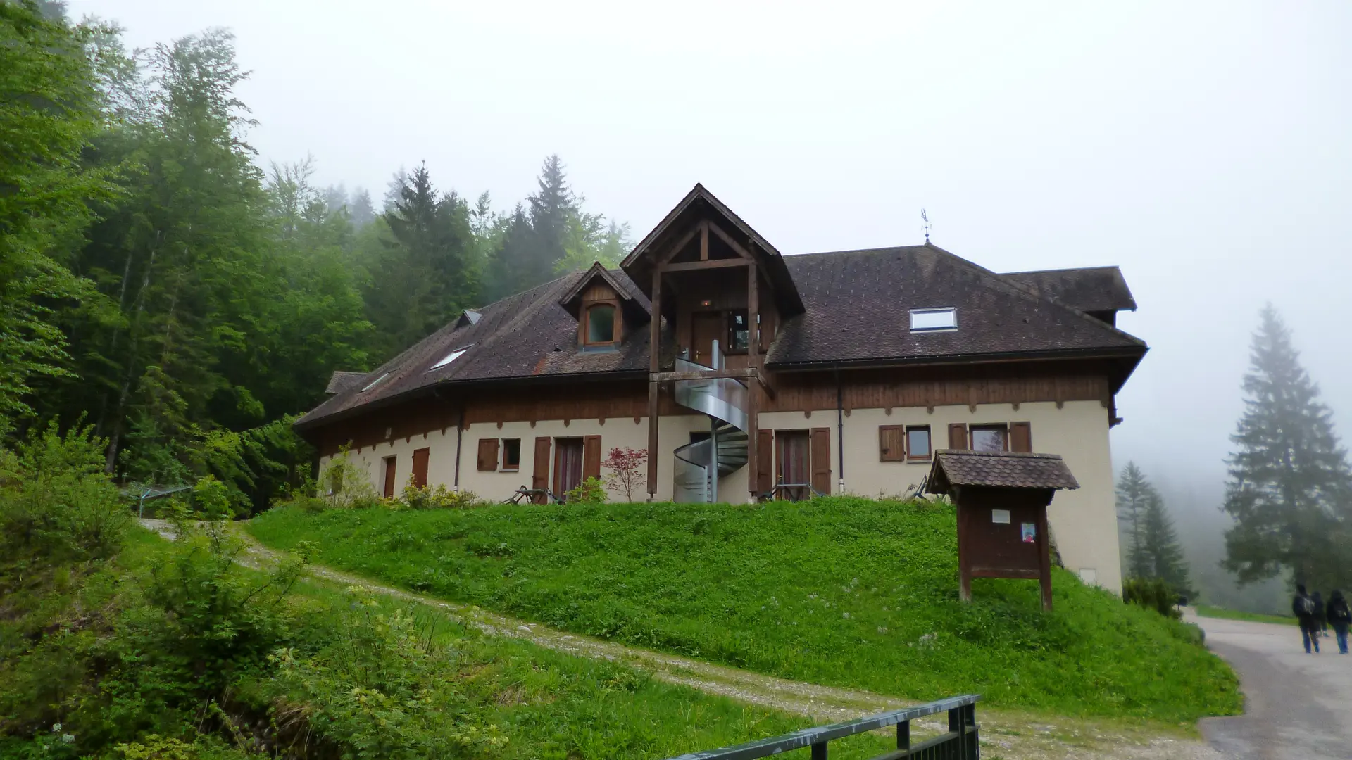 Vue sur le chalet