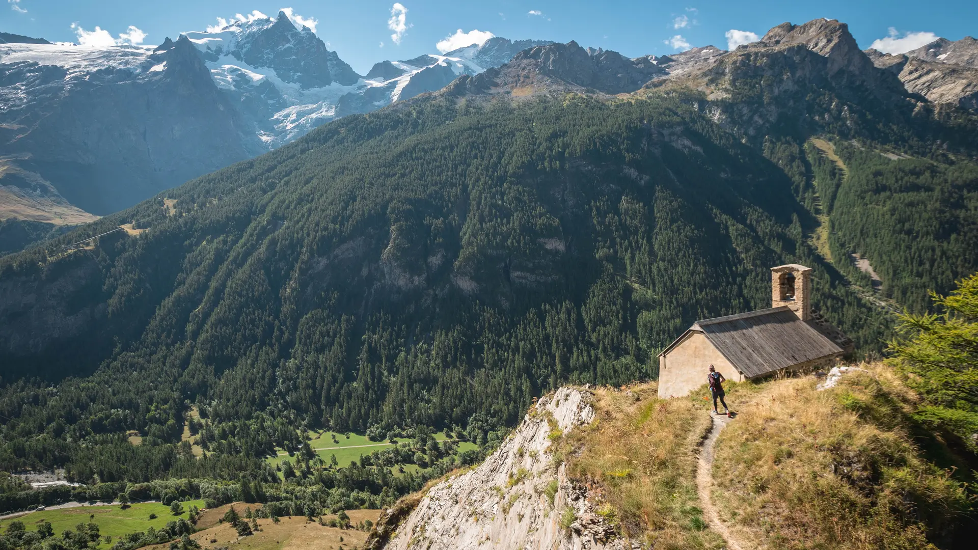 La Meije depuis le chazelet au niveau de la Chapelle de Bon Repos