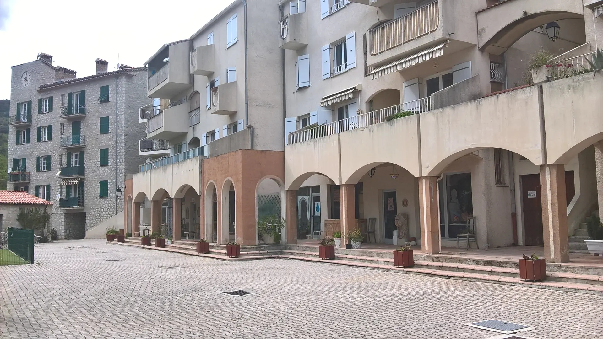 Place Rousset