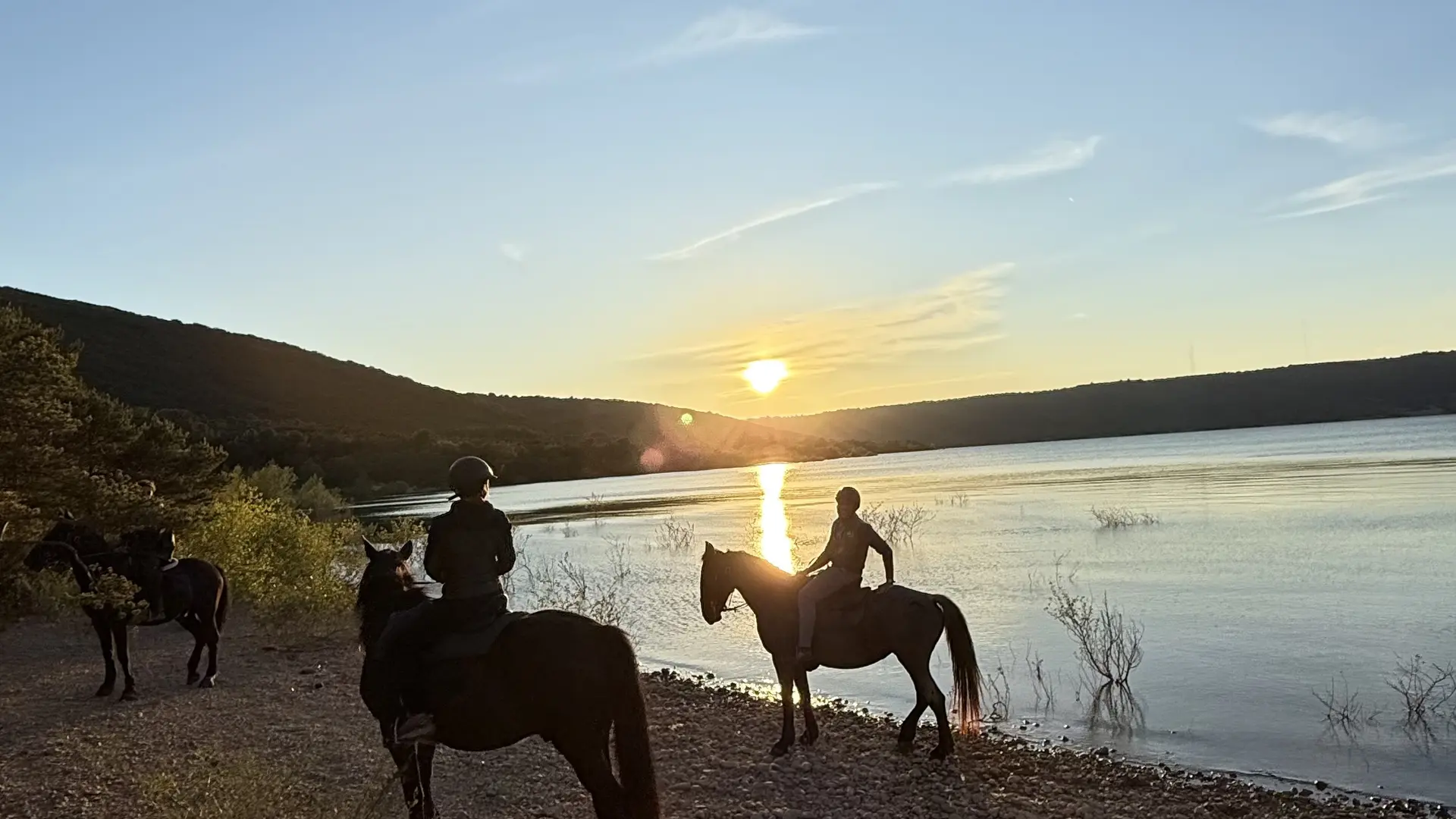 Au coucher de soleil