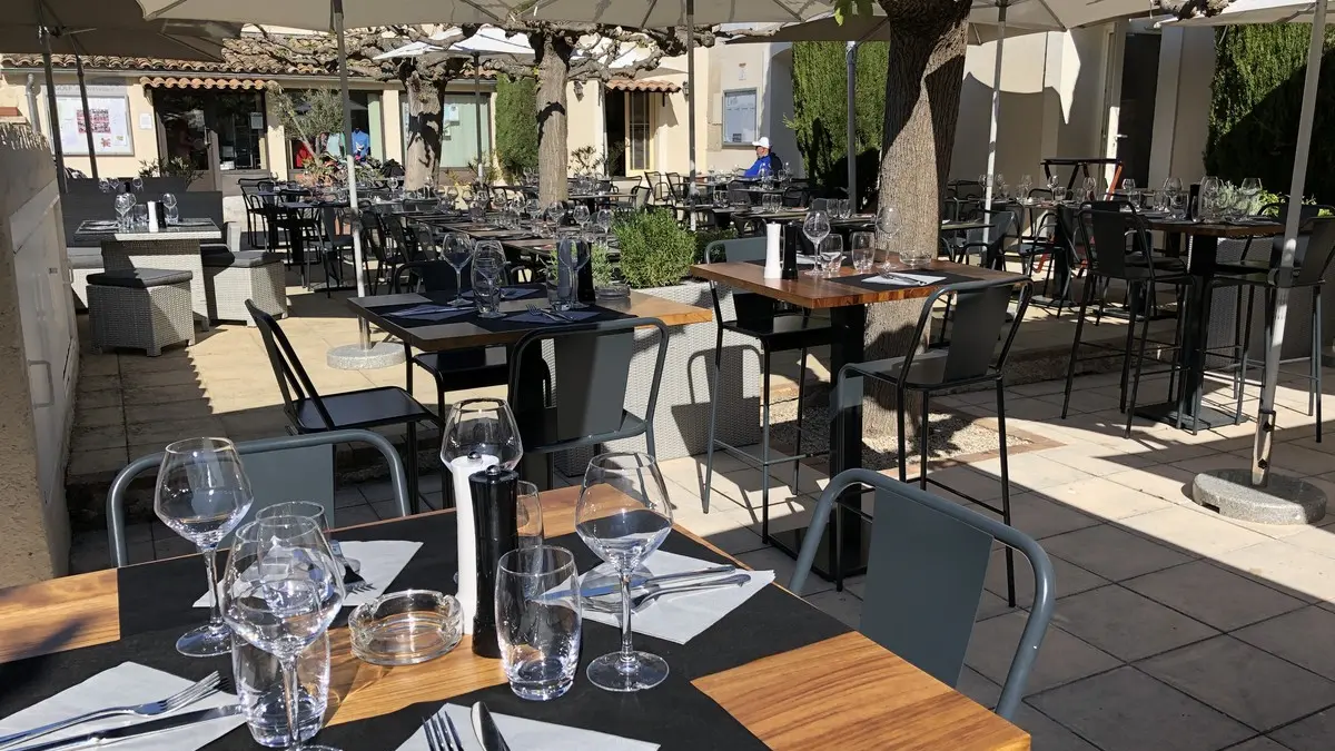 Restaurant du Golf de Servanes, La Bergerie à Mouriès