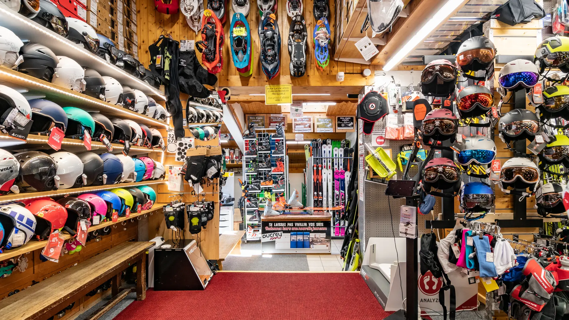 Vente d'équipement et accessoires ski