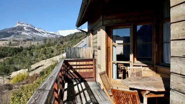 Vue sur les aiguilles de Chabrière