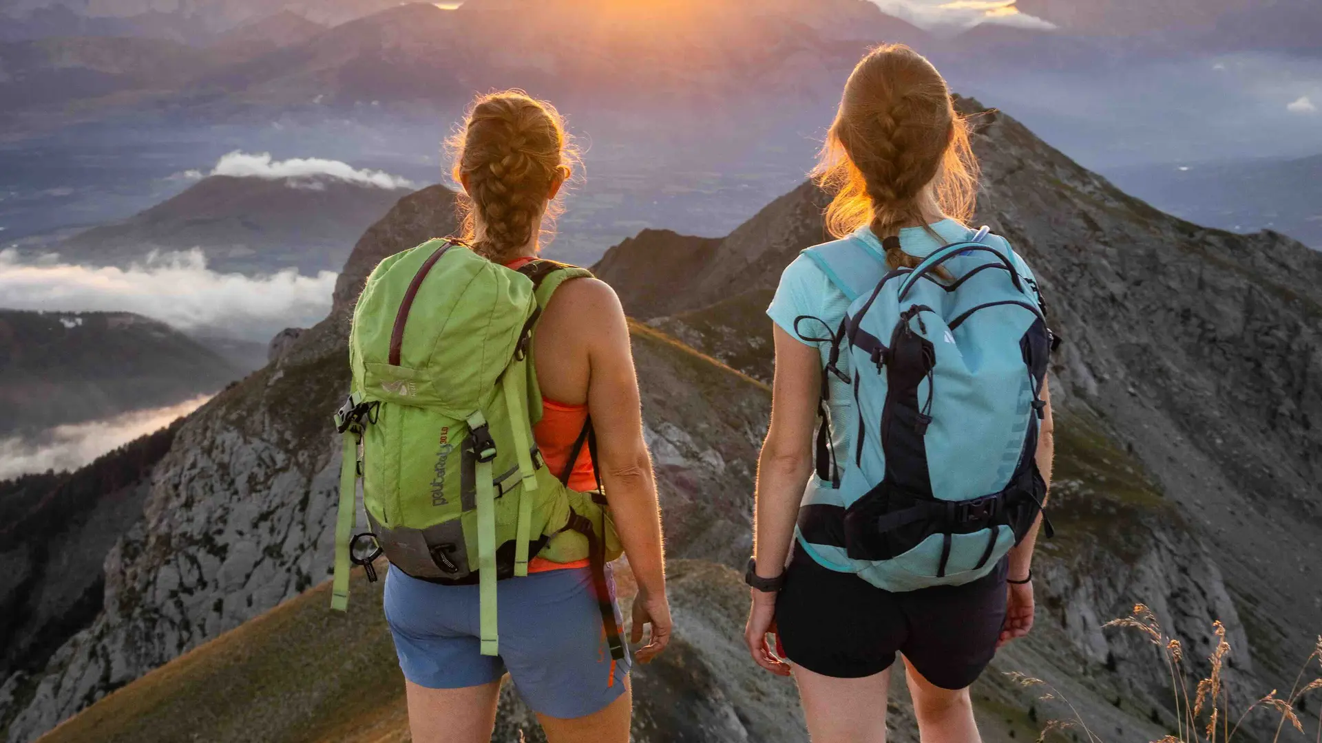 Soleil couchant dans le Champsaur sur le Piolit