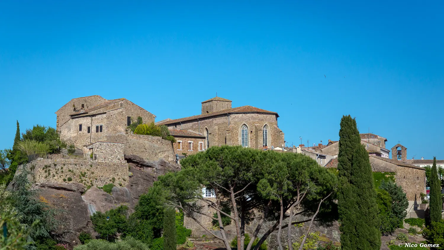 Le Castrum_Roquebrune-sur-Argens