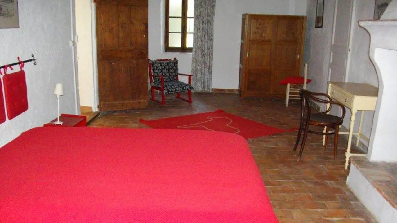 chambre rouge et noir