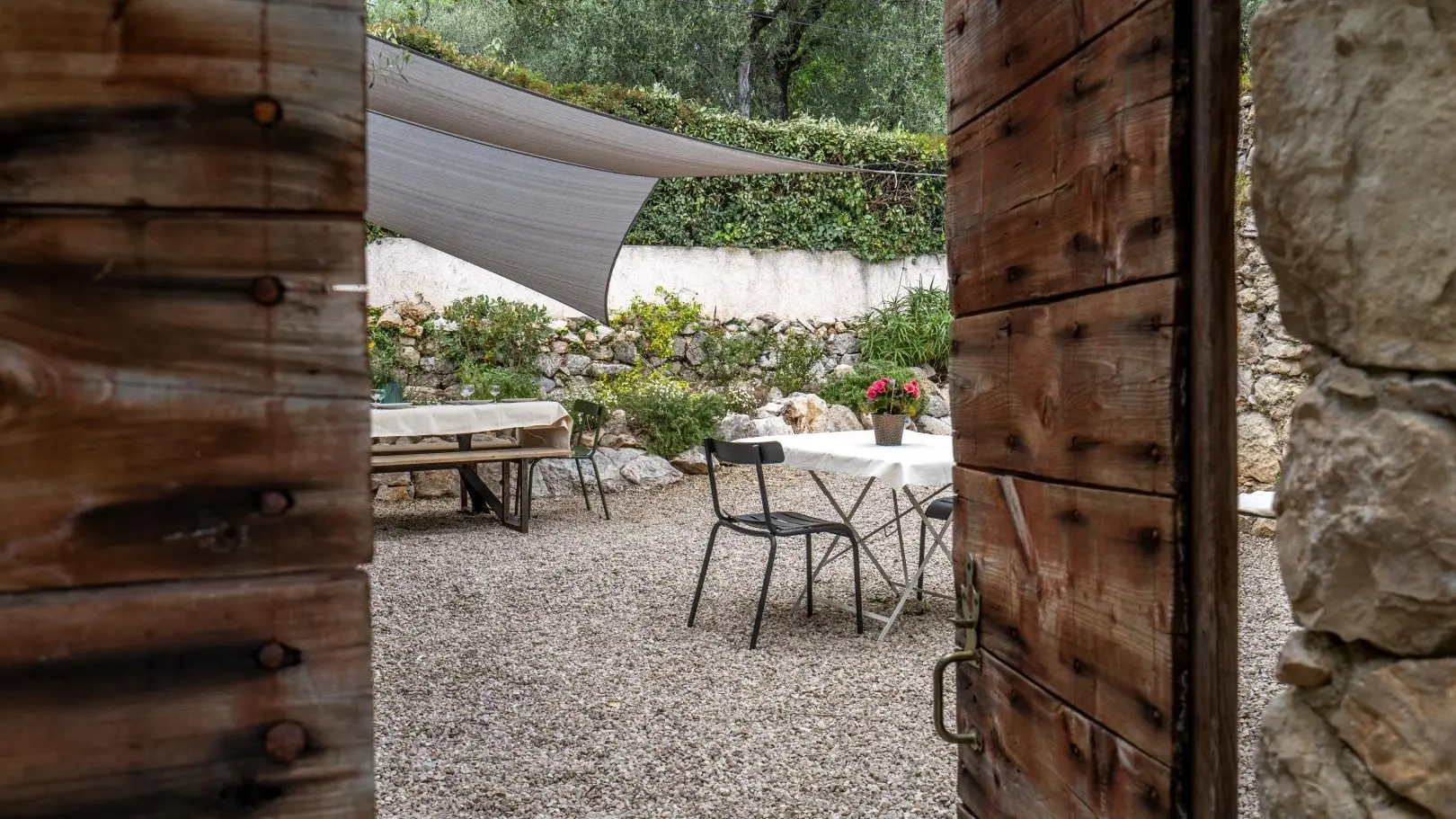 Entrée Mas d'Osmeea (4 pers.) à Roquefort-les-Pins Gîtes de France Alpes-Maritimes