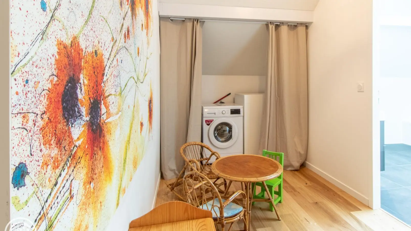 Espace enfants et buanderie