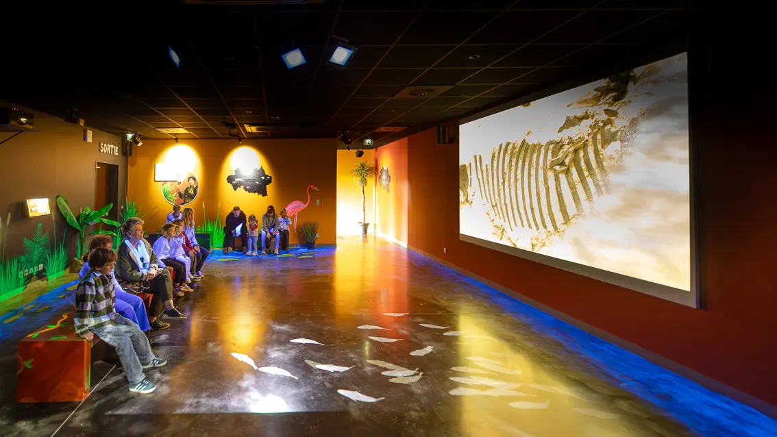 Paléopolis, la colline aux dinosaures_Gannat