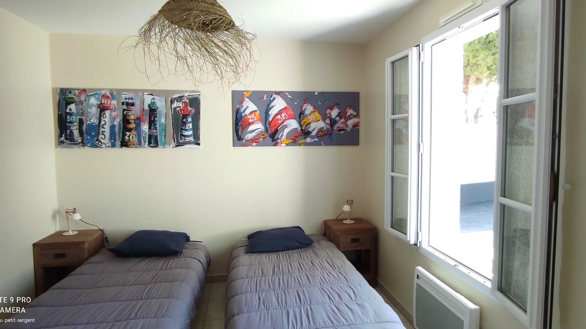 2. Schlafzimmer mit 2 Einzelbetten
