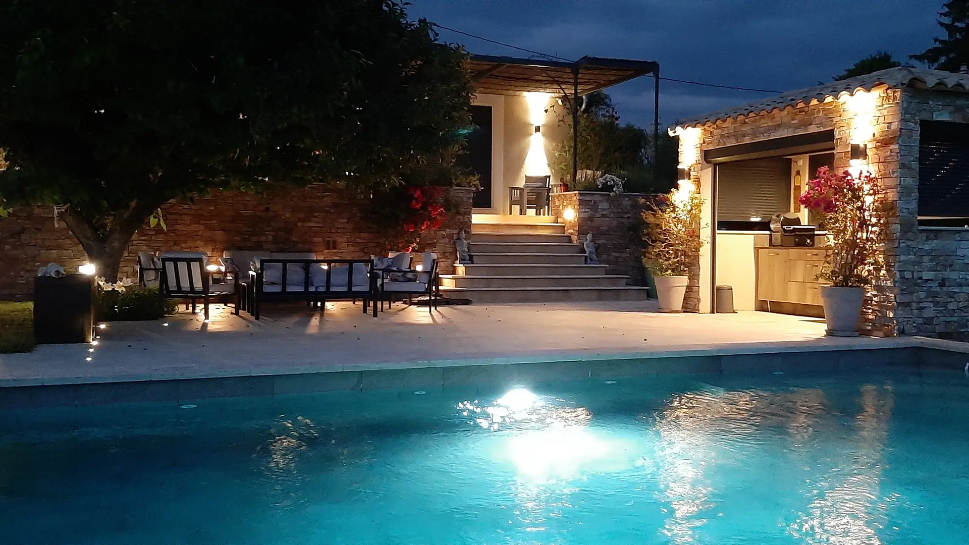 Meublé Jacquot Bernard_La Tour-d'Aigues