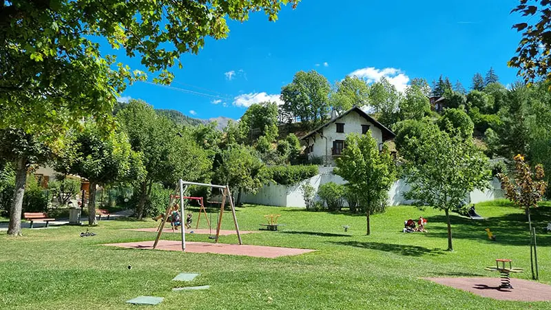 aire de jeux du parc de loisirs