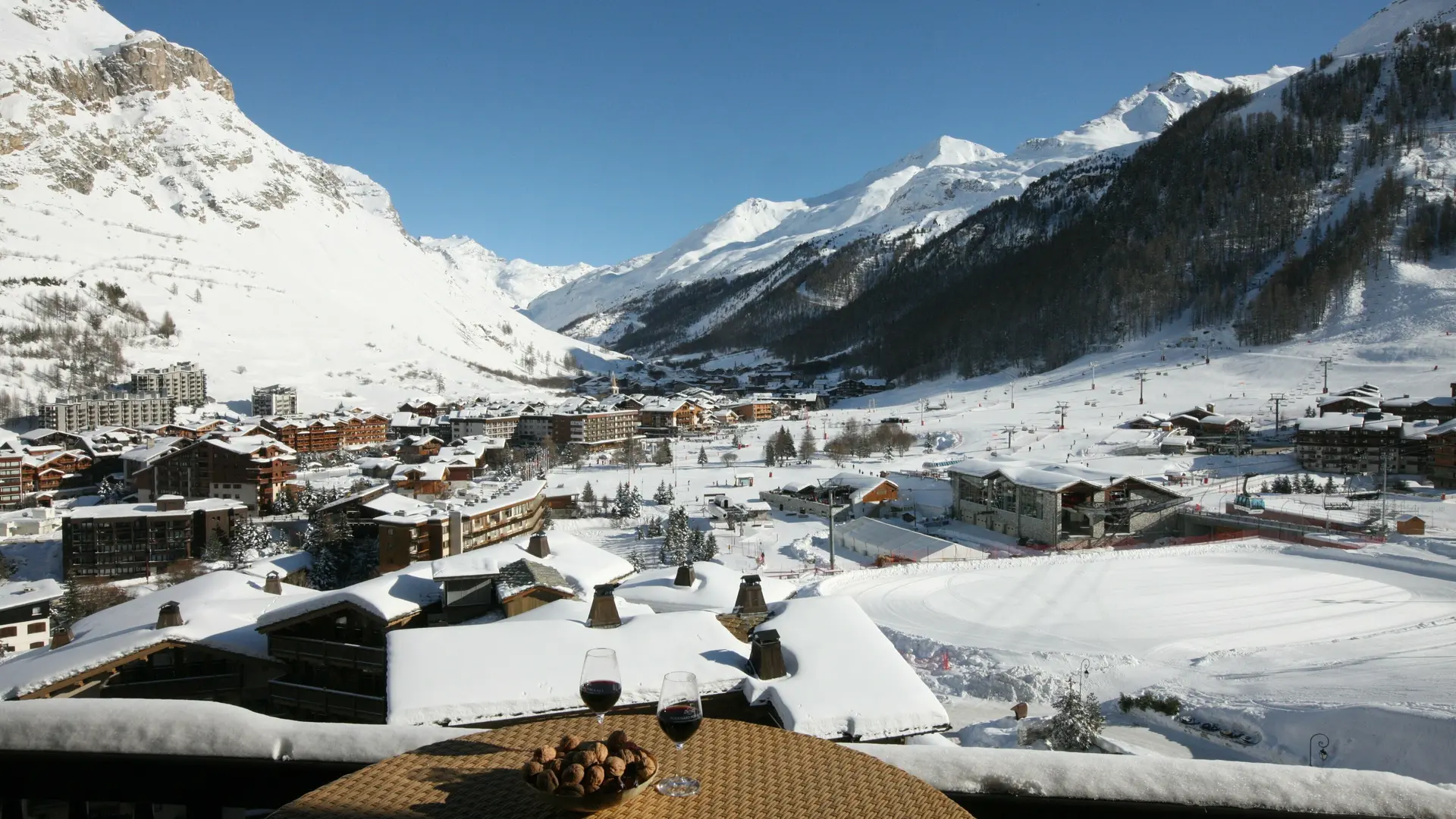 Vue depuis la terrasse_Chalets_cristal_Val d'Isère