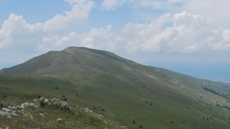 La crête du Clos des Martres vue depuis son sentier