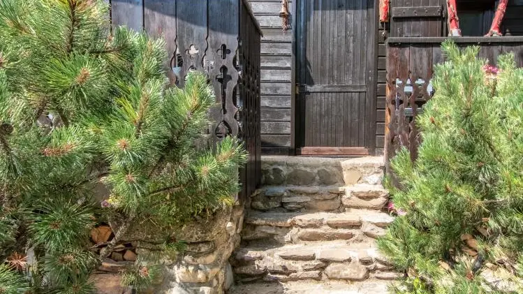 Escalier d'accès au gîte