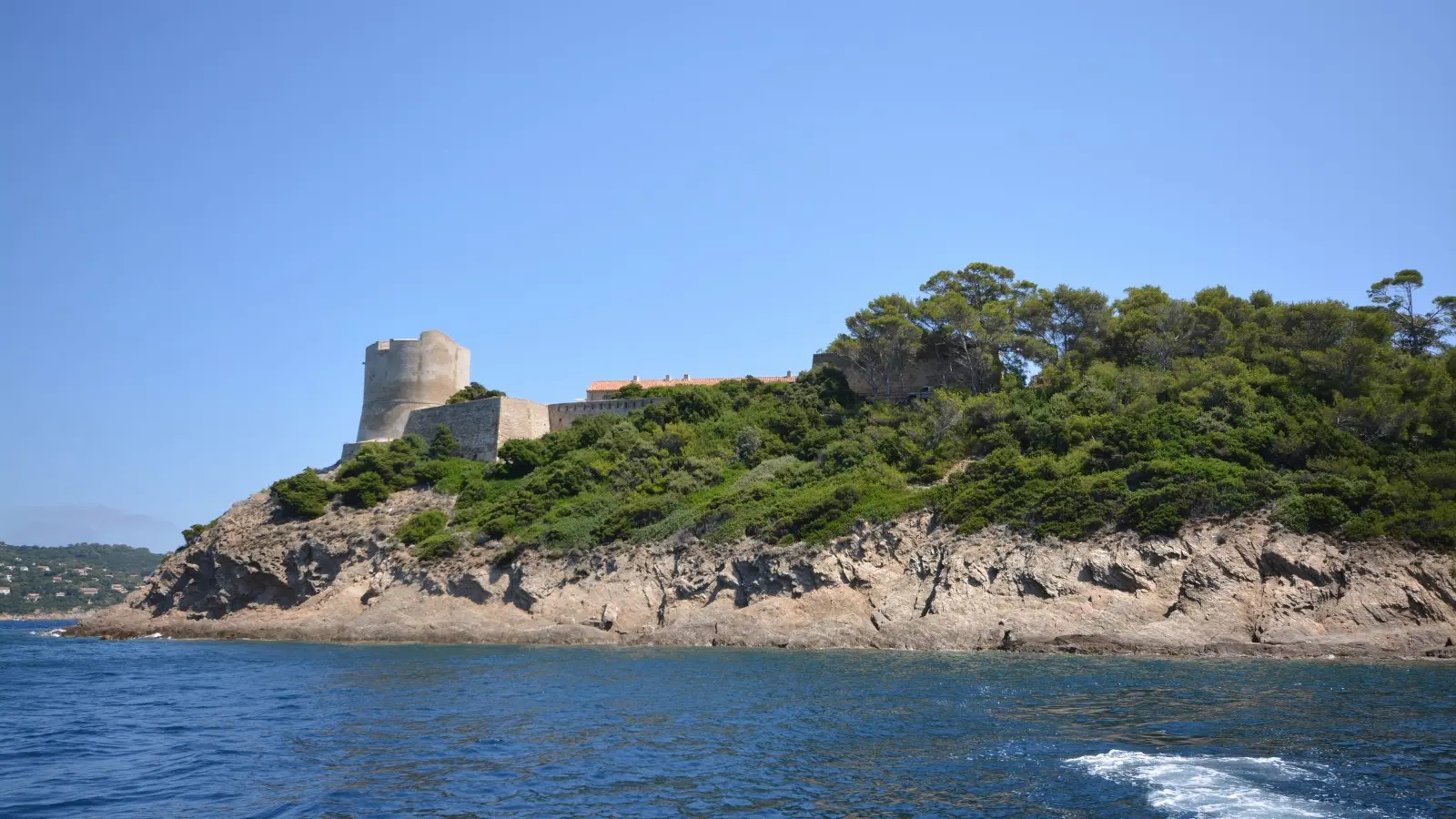 L'île de Port Cros, coeur de parc National à Hyères