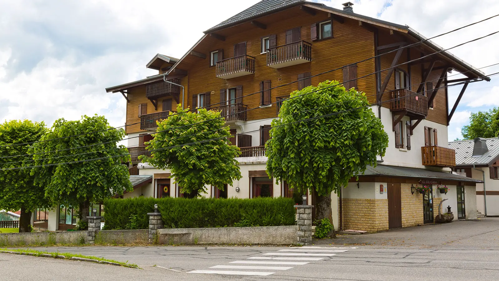 Façade extérieure en été